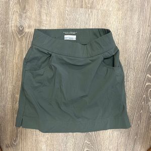 Colombia Skort Grey, worn once, like new! Small- great pockets + under shorts!